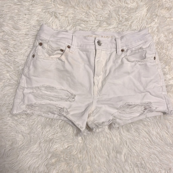 American Eagle Outfitters Pants - American Eagle jean shorts - size 2 - white denim with rips